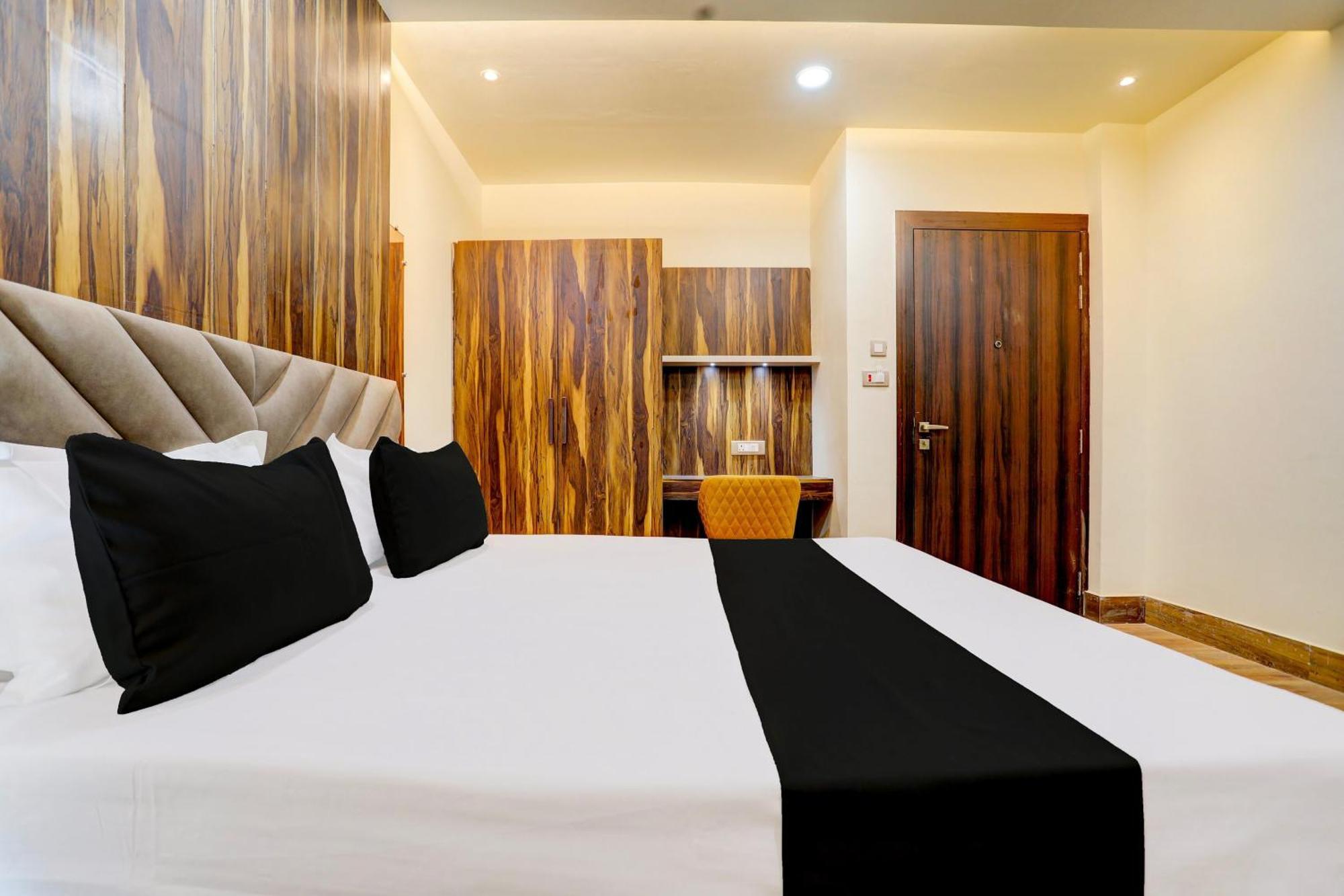 Hotel O Krishna Greens Κανπούρ Εξωτερικό φωτογραφία